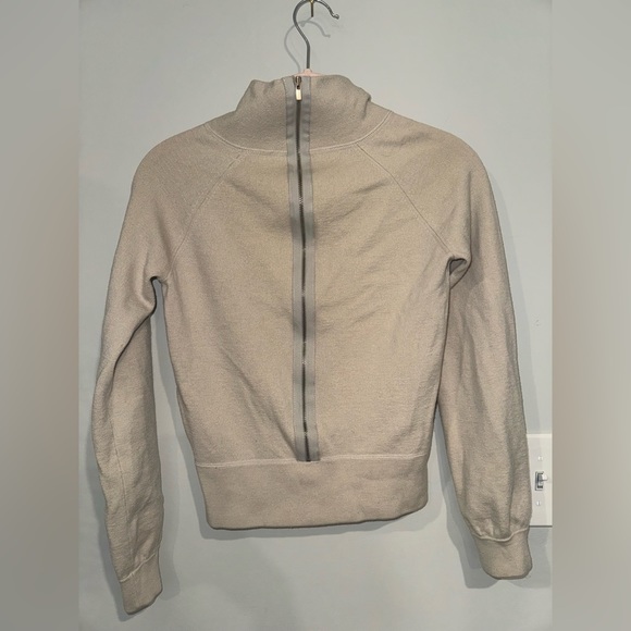 Theory 100% Merino Wool Turtle Neck Back Zipped Sweater - Picture 4 of 8